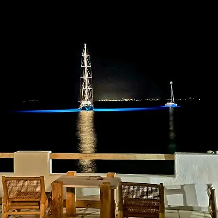 Ma * Naxos City